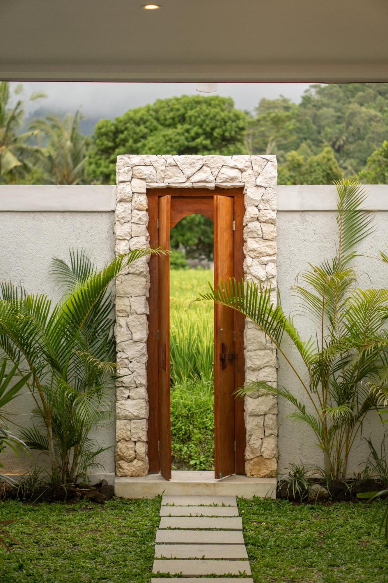 The Ume Sidemen Villas Exterior photo