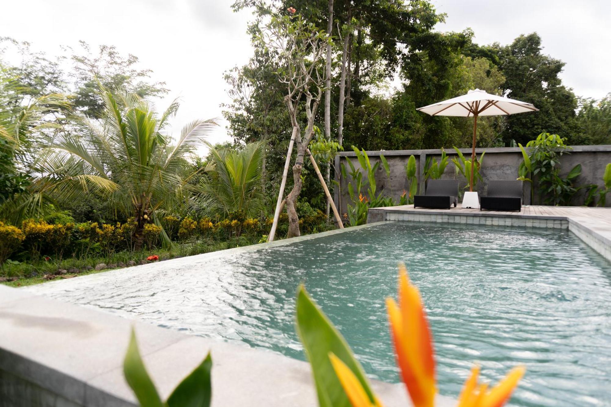 The Ume Sidemen Villas Exterior photo