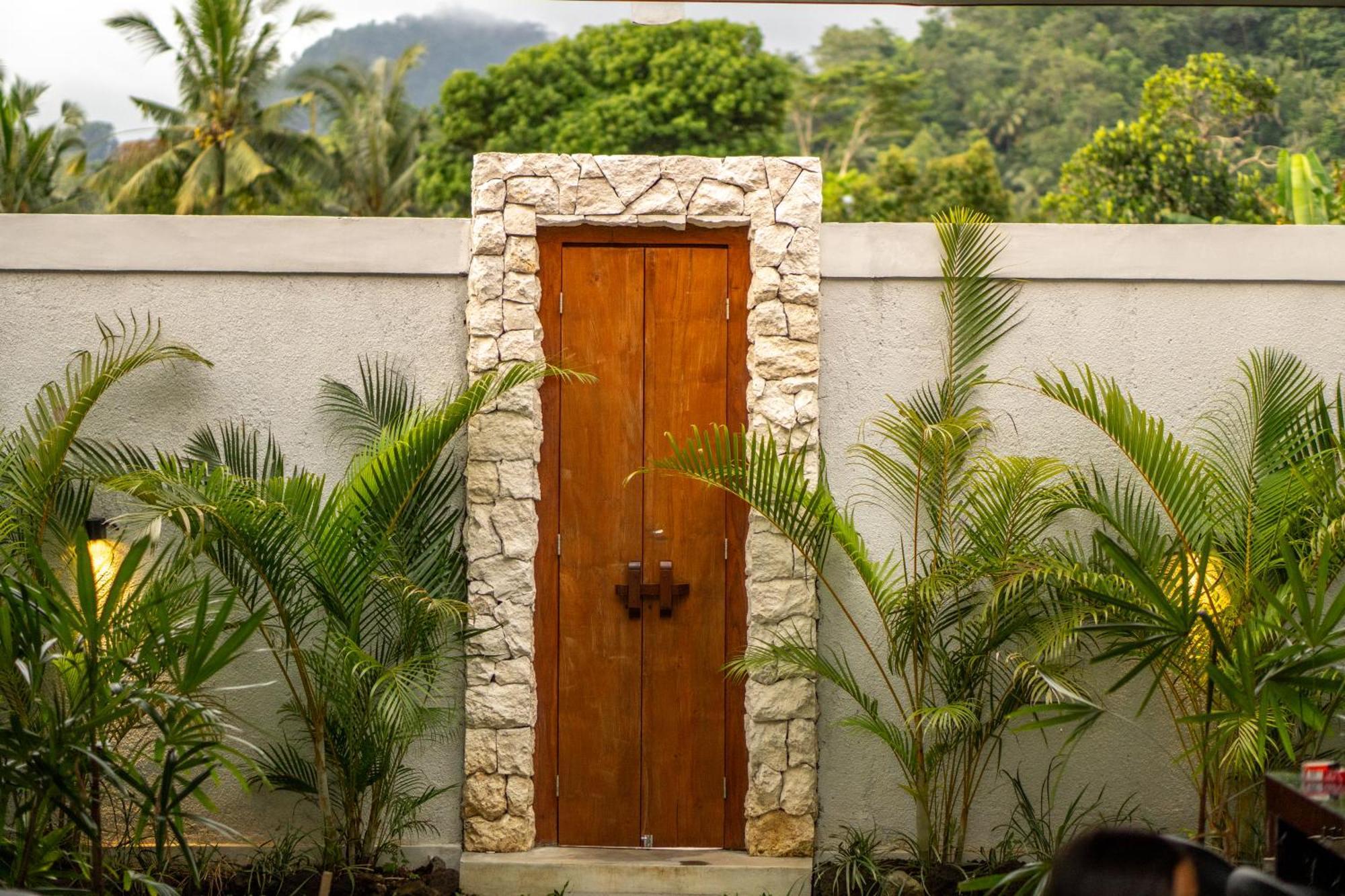 The Ume Sidemen Villas Exterior photo