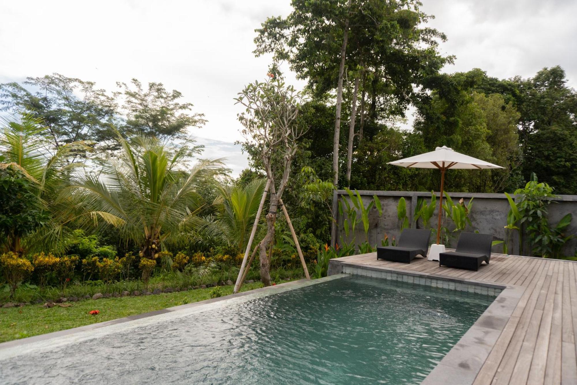 The Ume Sidemen Villas Exterior photo